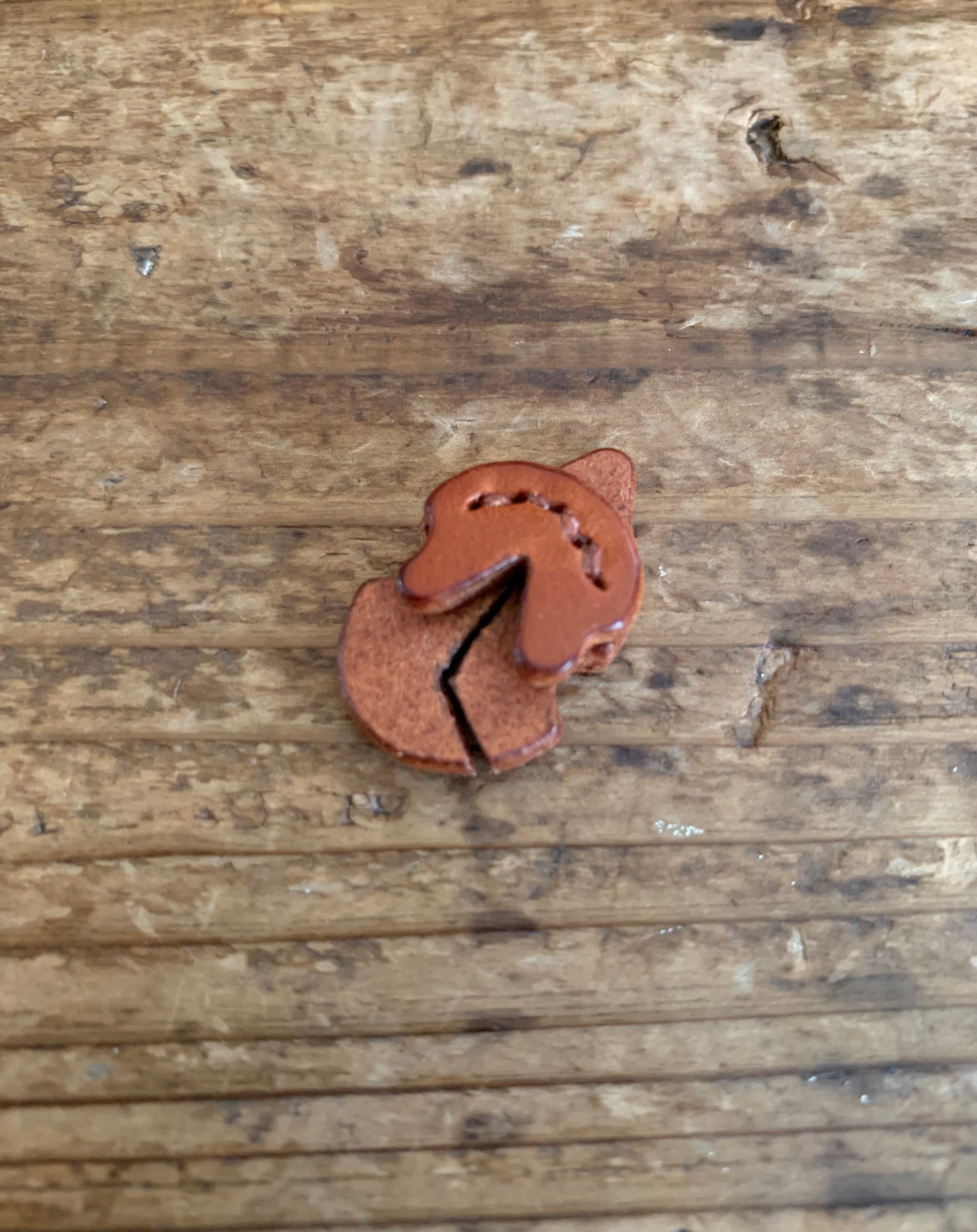 ヴァイオリン用 革製ミュート『AM - VT - Topolino 570』1枚目の画像